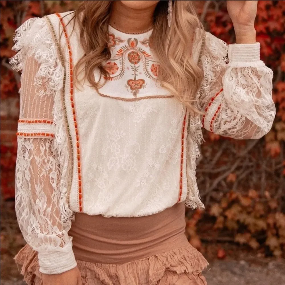 ANTHROPOLOGIE NWT Bl-nk Tali Embroidered Lace Top LARGE